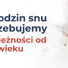 Ile powinno spać dziecko? Tabela snu dla maluchów i starszych dzieci. Zdjęcie przedstawia uśmiechniętą, śpiącą kobietę.